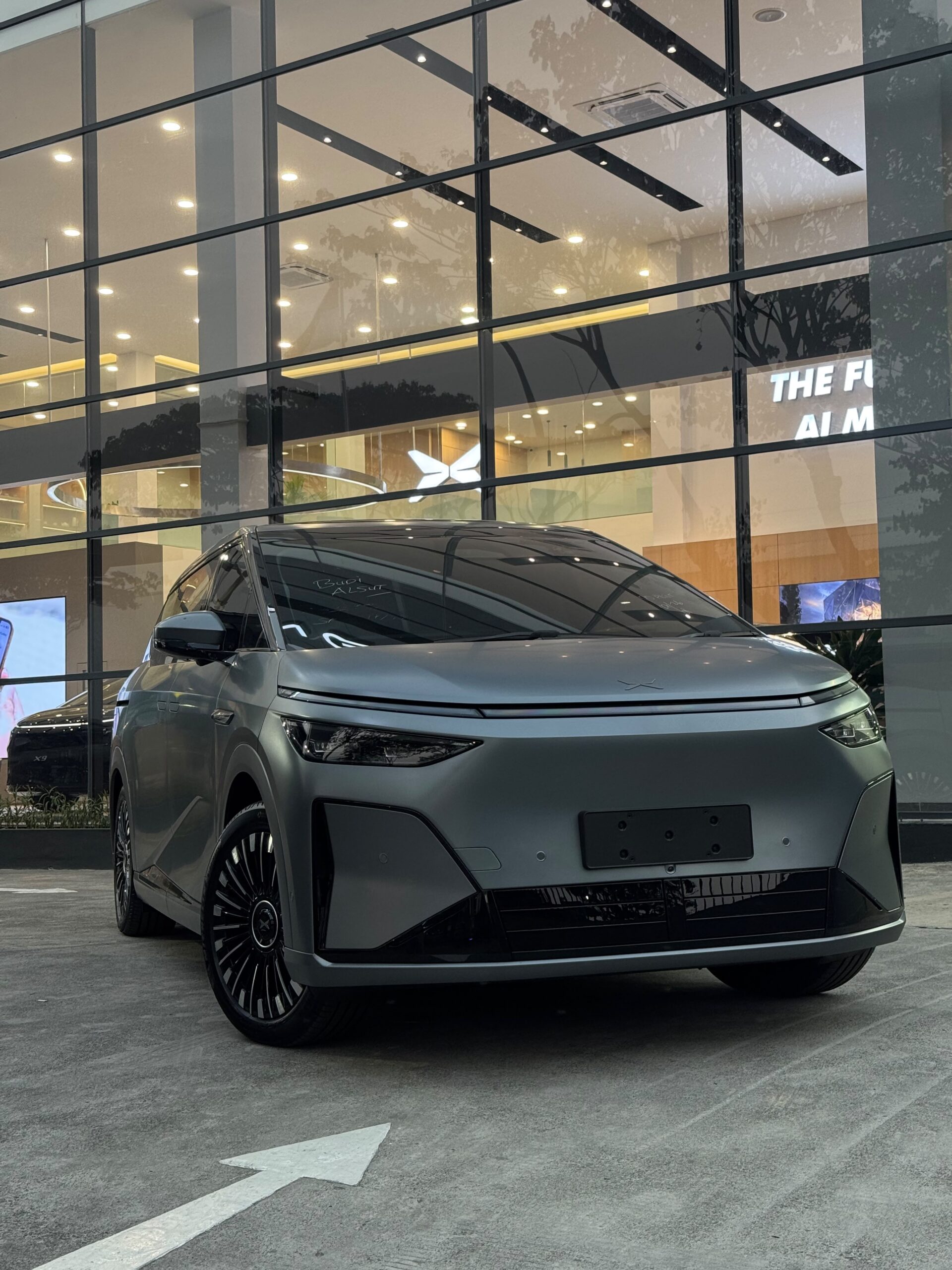 XPENG X9 vs MPV Premium: Cara Membandingkan Sesuai Kebutuhan Keluarga